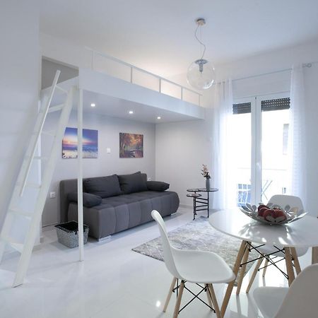 Victoria Sq., A Cozy And Stylish Apartment Athene Buitenkant foto