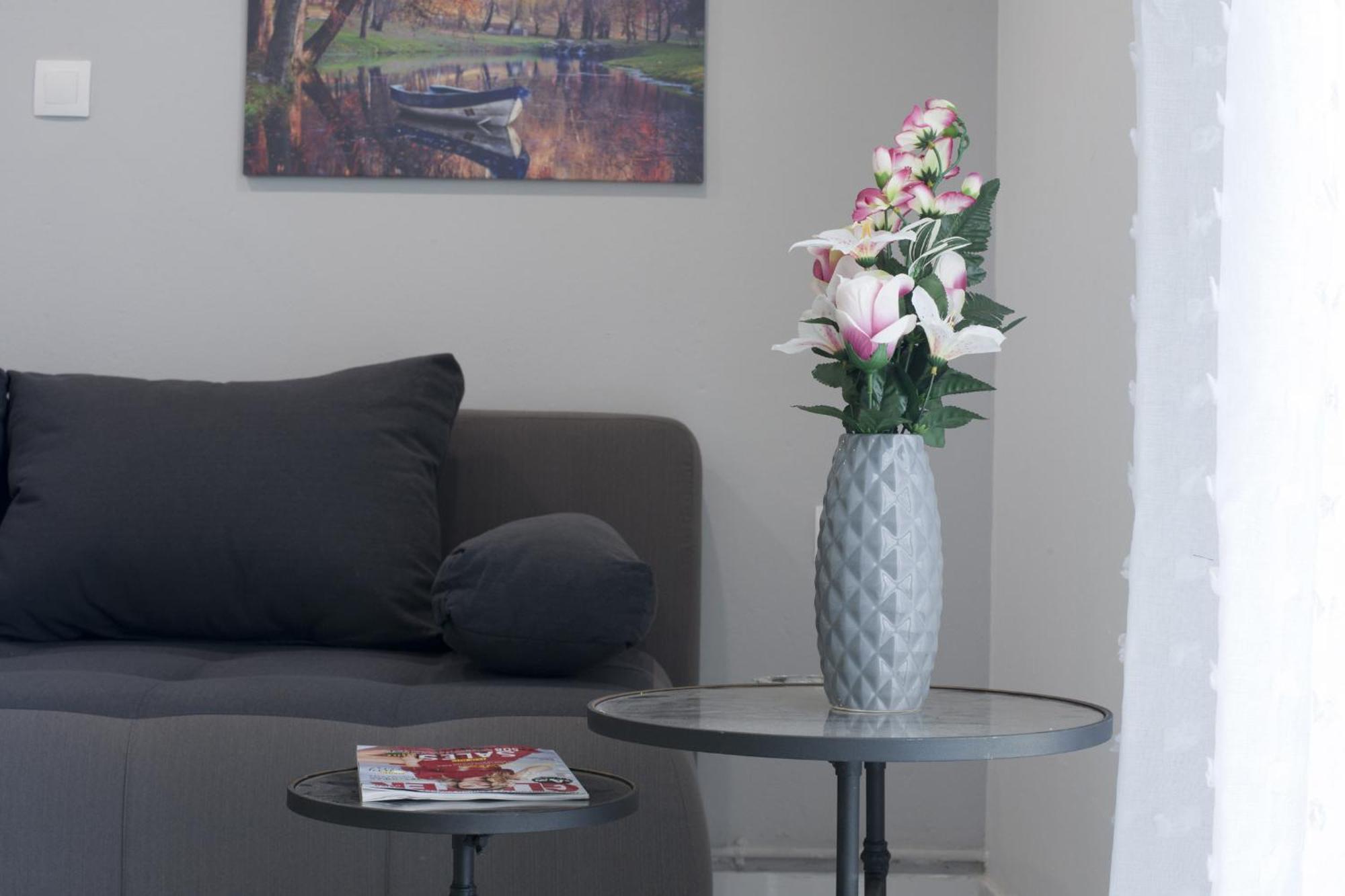 Victoria Sq., A Cozy And Stylish Apartment Athene Buitenkant foto